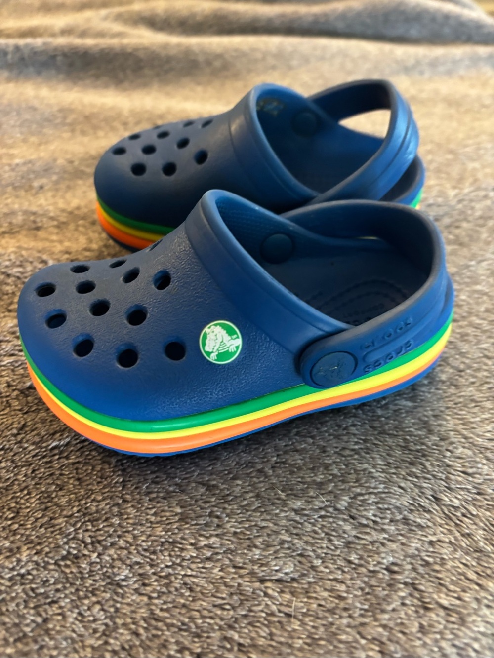 Crocs Blue Clogs Size 5 C5 Toddler sandals rainbow edge